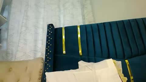 brielle online show from February 6, 7:01 am