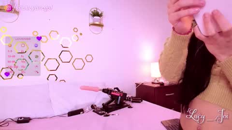 Luciana online show from October 28, 3:34 am