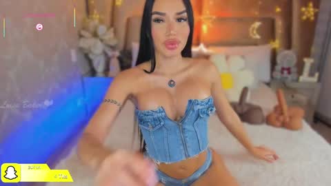 Snapshot of luisabaker chatting on March 2, 11:28 pm  IG im alisson01  online show from March 2, 11:28 pm