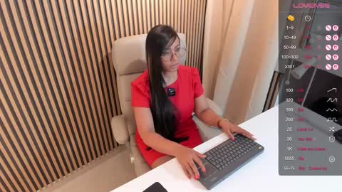 lulu online show from February 24, 12:14 pm