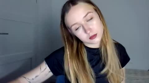 Lulu Baby18 online show from April 5, 5:34 pm