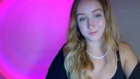 Lulu Baby18 online show from September 10, 7:58 pm