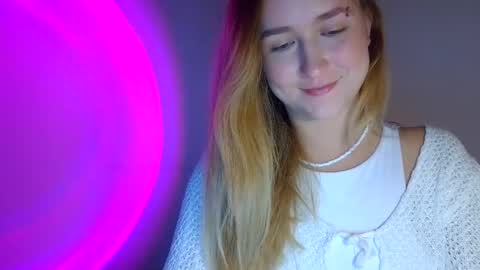 Lulu Baby18 online show from September 18, 9:24 pm