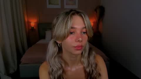 Alise online show from June 19, 1:58 pm