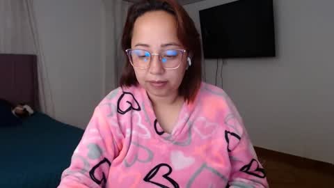 Snapshot of lumi_84 chatting on January 20, 8:30 am LUMI online show from January 20, 8:30 am