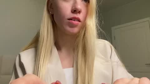 Catherine online show from April 13, 7:03 pm