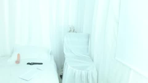 lun25apaixonad online show from February 22, 12:11 am