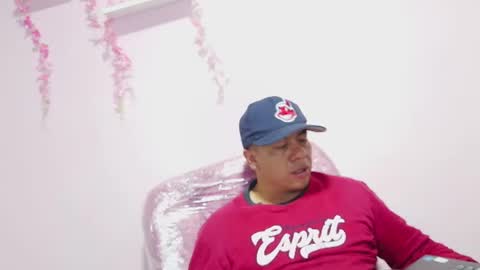 luna04673578 online show from June 24, 12:20 am