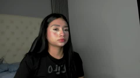 luna and banji online show from January 13, 12:42 pm