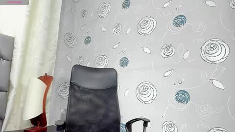 Luna Eva online show from October 2, 2:11 pm