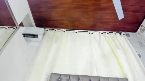 Luna Eva online show from March 4, 5:24 pm