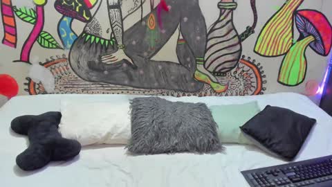 luna_gc online show from February 3, 10:11 pm