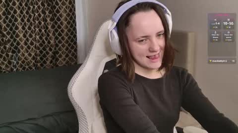 luna_loveeee online show from September 29, 5:45 am