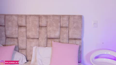   online show from November 26, 8:21 pm