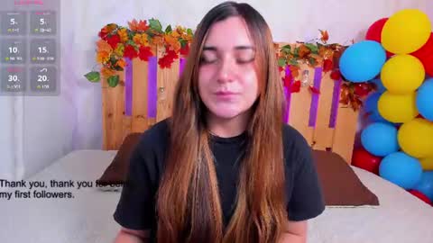 Luna Ortiz online show from July 17, 1:37 pm