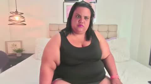 LUNA VIXEN online show from March 1, 7:02 pm