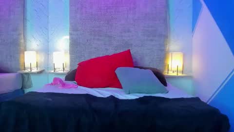 Luna online show from February 14, 8:22 pm