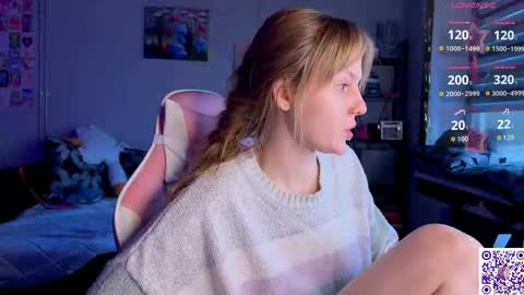 Britney online show from April 16, 4:02 am