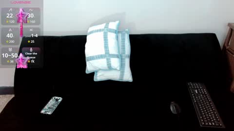 Snapshot of lunalovedoll_ chatting on December 27, 9:32 pm Luna online show from December 27, 9:32 pm