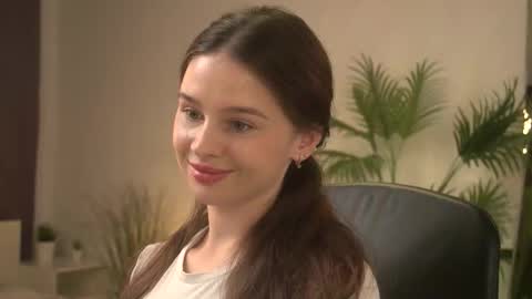 Snapshot of lunaolivia_ chatting on September 20, 12:58 pm lunaolivia_ online show from September 20, 12:58 pm