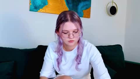 lunariafox online show from March 13, 3:02 pm