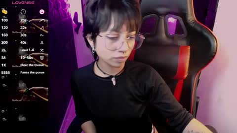 lunarichy online show from May 25, 9:47 pm