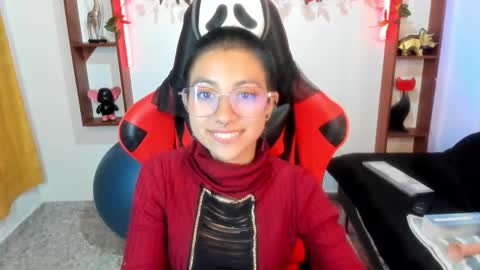 Snapshot of lunarichy chatting on October 21, 9:19 pm lunarichy online show from October 21, 9:19 pm