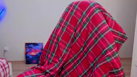 Kate online show from November 23, 5:25 pm