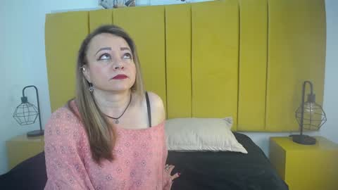 Lupita223 online show from January 3, 12:41 pm