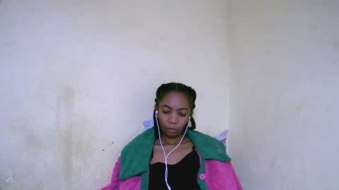 lutchia online show from September 15, 12:35 pm