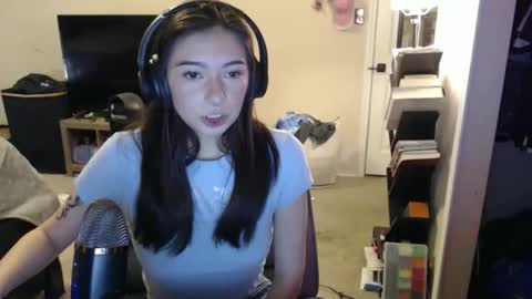 luvrxstarx online show from January 17, 3:25 am