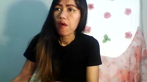 Bee Bee online show from November 27, 3:53 am