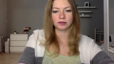 Millie online show from November 3, 10:47 pm