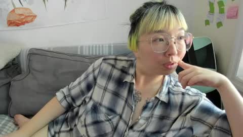 LuxGray online show from June 3, 8:03 pm