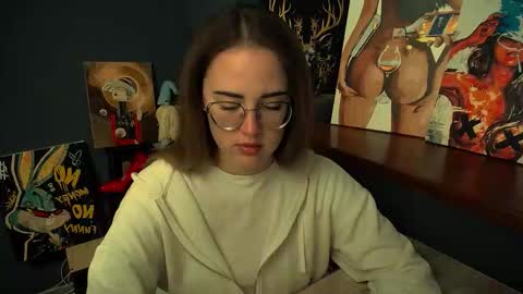 Katie online show from December 5, 1:34 pm