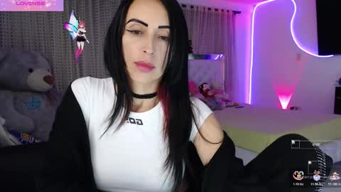 Lyann  online show from November 11, 3:02 am