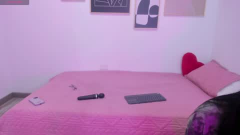  Lycoris  online show from April 16, 9:39 pm