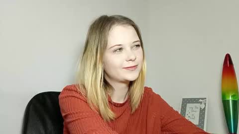 Snapshot of lydiasunny chatting on September 29, 6:13 pm Lydia online show from September 29, 6:13 pm