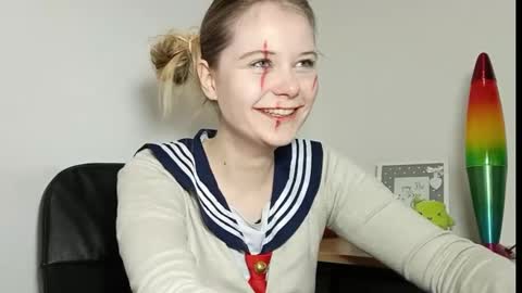 Snapshot of lydiasunny chatting on October 31, 7:29 pm Lydia online show from October 31, 7:29 pm