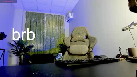 Lylith Skye NO NUDE model online show from October 23, 10:54 am