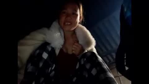 lyn_eva online show from March 14, 10:11 pm