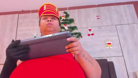 Lynn jonnes online show from December 28, 9:19 pm