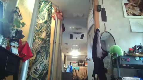 Lyra Ann online show from November 1, 7:07 pm