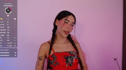 lzzyink online show from April 5, 7:40 am