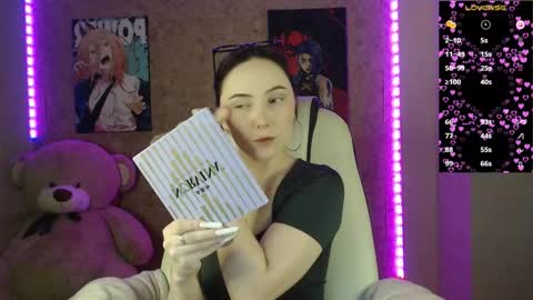 Melissa online show from March 25, 5:27 pm