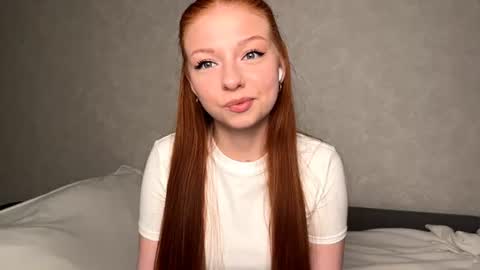 Nicole online show from August 4, 11:11 pm