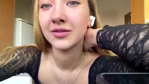 Lilo online show from March 27, 7:43 am