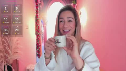 Dalila online show from June 2, 12:39 pm