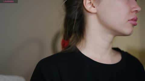 Maddi online show from November 19, 1:16 am