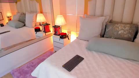    online show from February 16, 7:36 pm